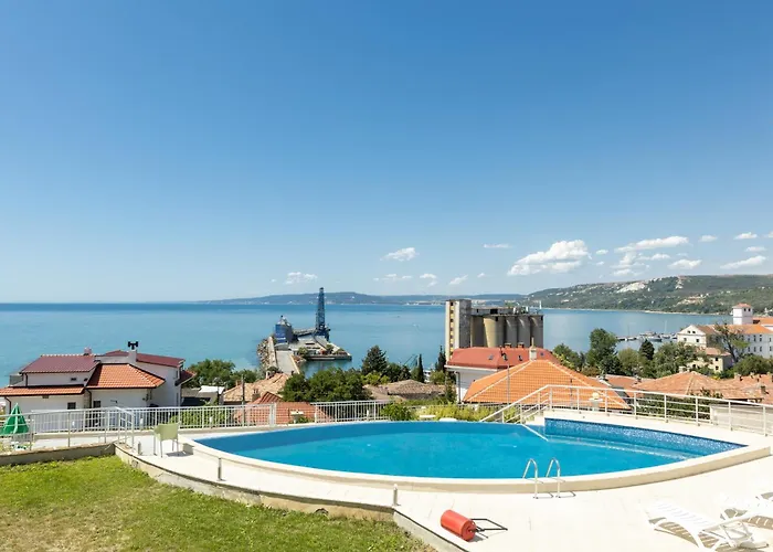 Luxury Calithea-balchik, Free Parking